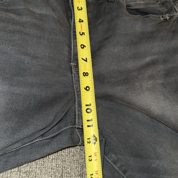 Democracy Jeans - Picture 6 of 7